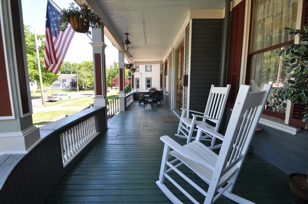 The Wallingford Victorian Inn Exterior photo